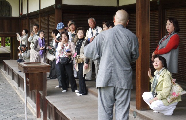 京都・大徳寺で撮影会～橋本市の写真クラブ